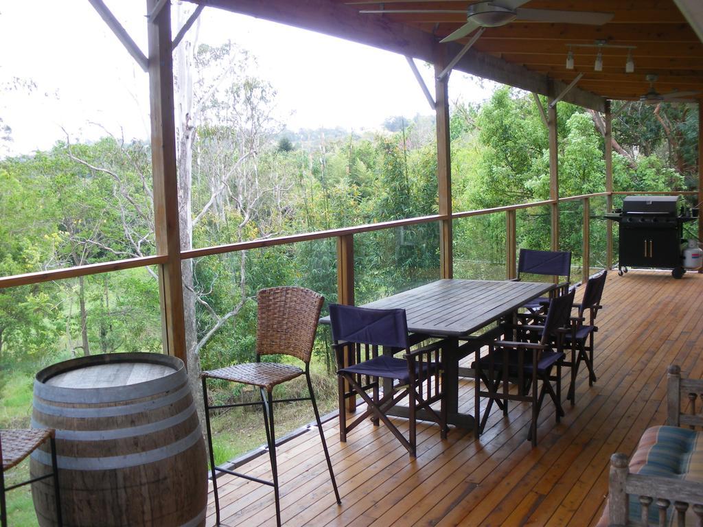 Eumundi Guesthouse And B&B Bagian luar foto
